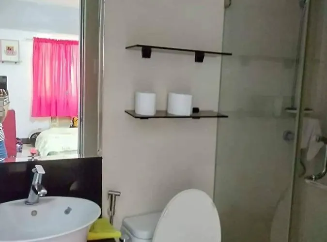 Sarasota Residential Guest house Manila